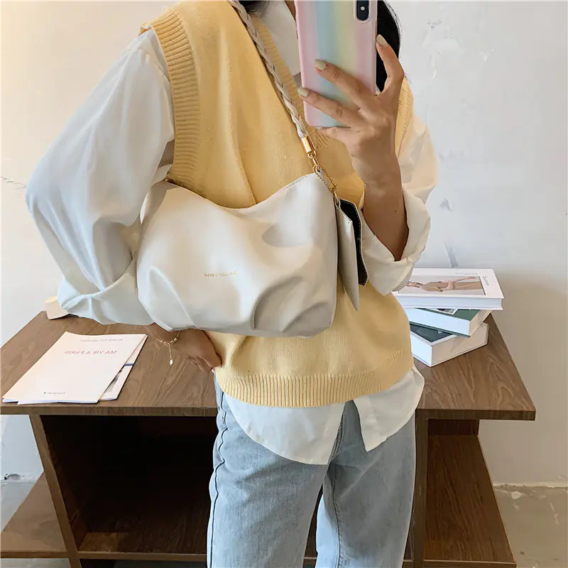 2020 New Korean Style Pleated Bucket Bag for Women